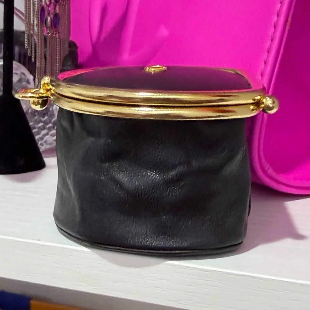 Valentino Garavani Black and Gold Coin Pouch - Picture 4 of 14